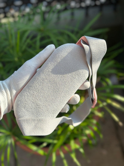 "ComfortEase: Menstrual Heating Pad for Relief & Relaxation"